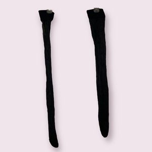 Knee high socks black with stars